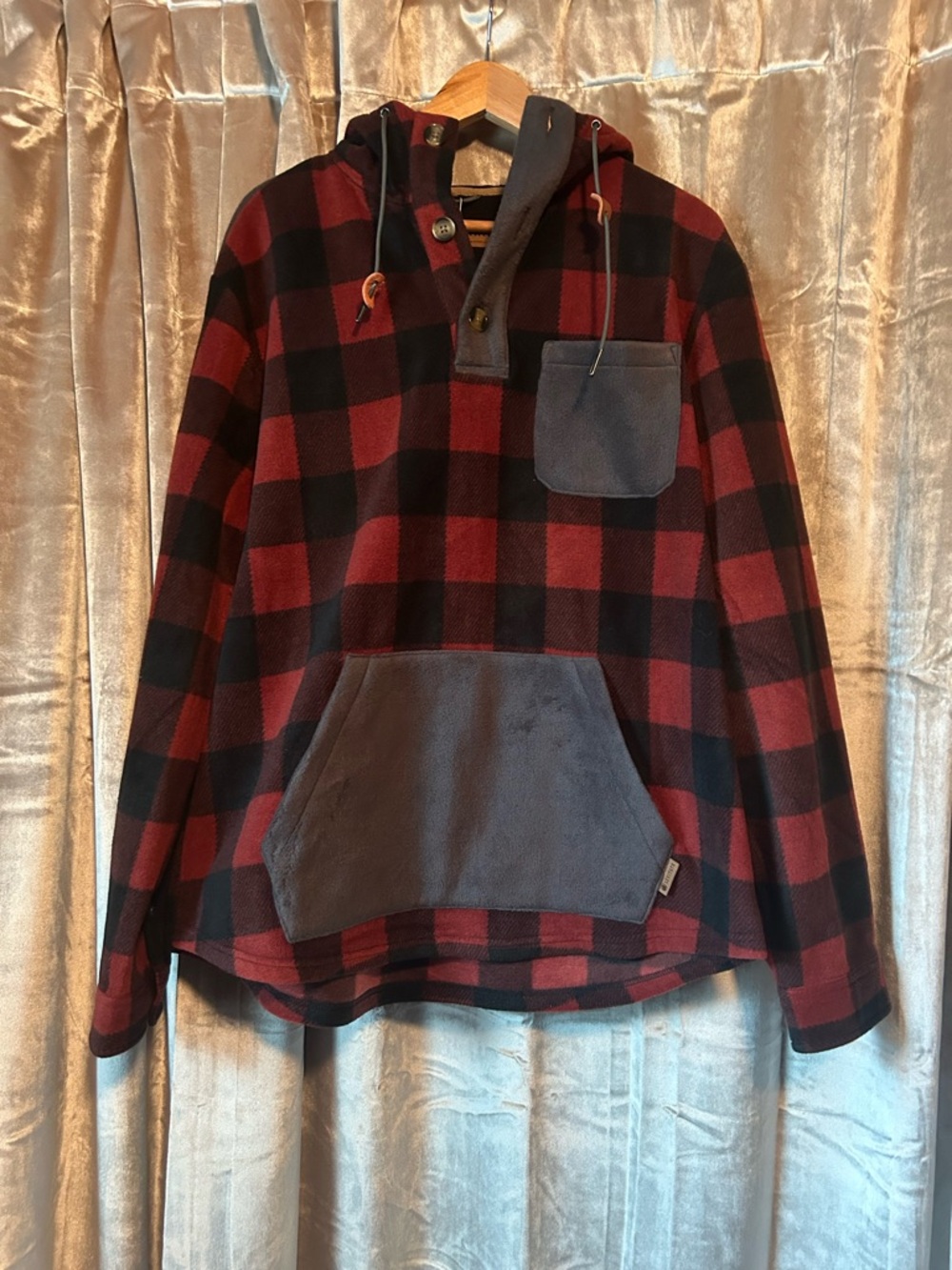 Men’s Levitate Baja Pullover